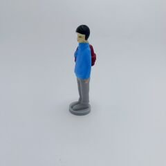 Sırt Çantalı Erkek Öğrenci - Teraryum malzemesi