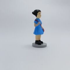 Saçları Yandan Toplanmış Kız Öğrenci-Teraryum malzemesi