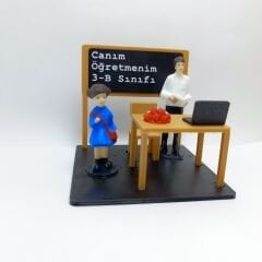 Sınıf Platform -  Erkek öğretmen - Kız öğrenci - Öğretmenler günü hediyesi(Kişiye Özel)