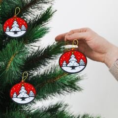 Yılbaşı Ağacı  -Kırmızı Çerçeveli -  Çam Ağacı Süsü 3lü