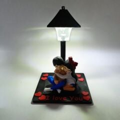 Lambalı Piknik Yapan Çift Biblo (Kutulu)