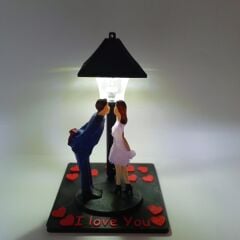 Lambalı Romantik Çift Biblo (Kutulu)