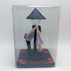 Lambalı Romantik Çift Biblo (Kutulu)