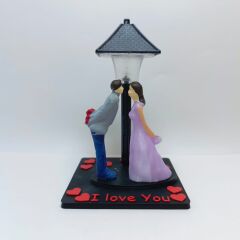 Lambalı Romantik Elbiseli Çift Biblo (Kutulu)