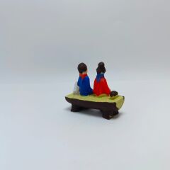 Bankta Düz Oturan Çift - Teraryum Malzemesi