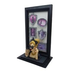 Fotoğraf Anı Müzesi Kiti Kadın Figürü