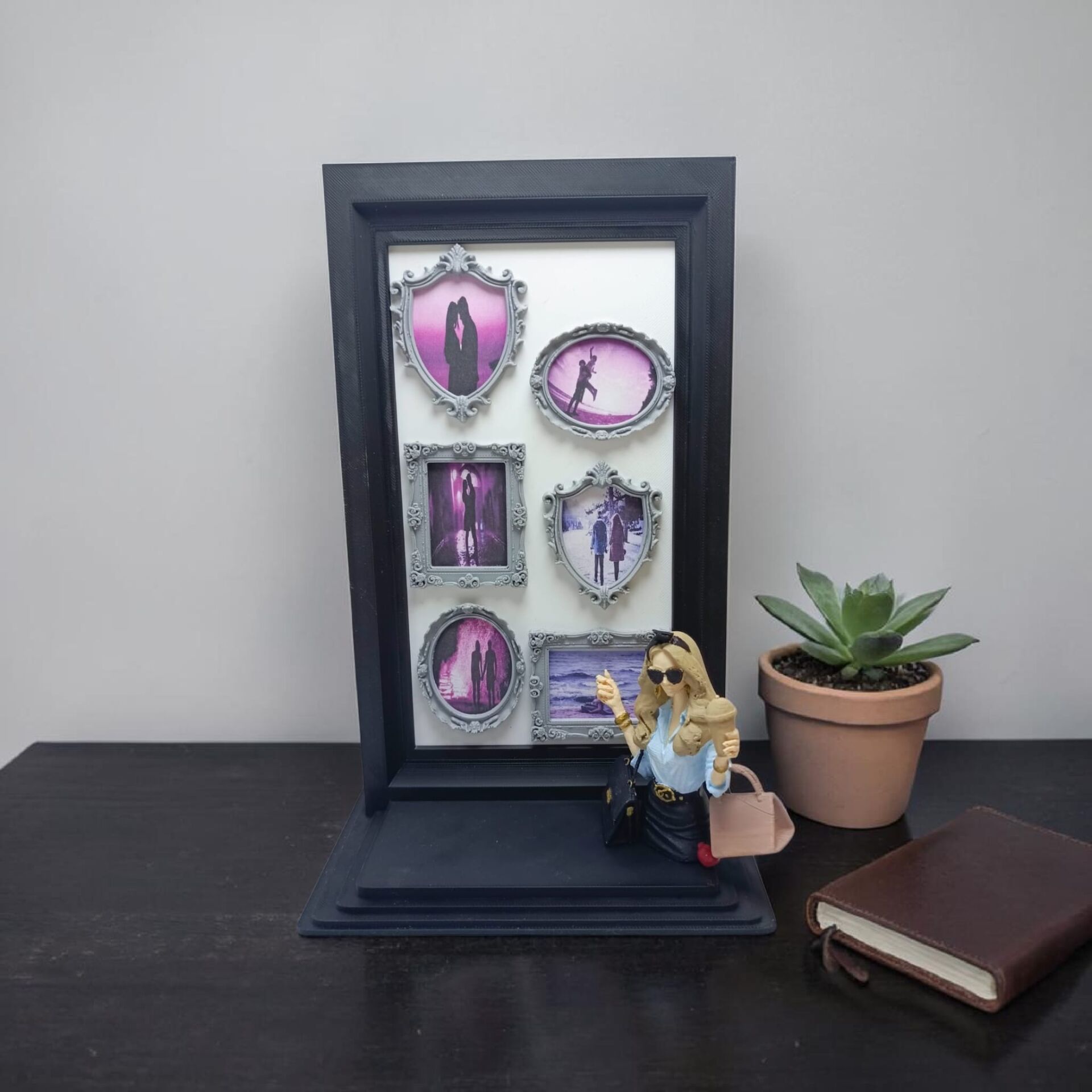 Fotoğraf Anı Müzesi Kiti Çantalı Kadın