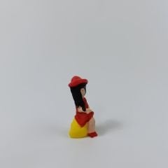 Limonlu Kız Figürü - Teraryum malzemesi