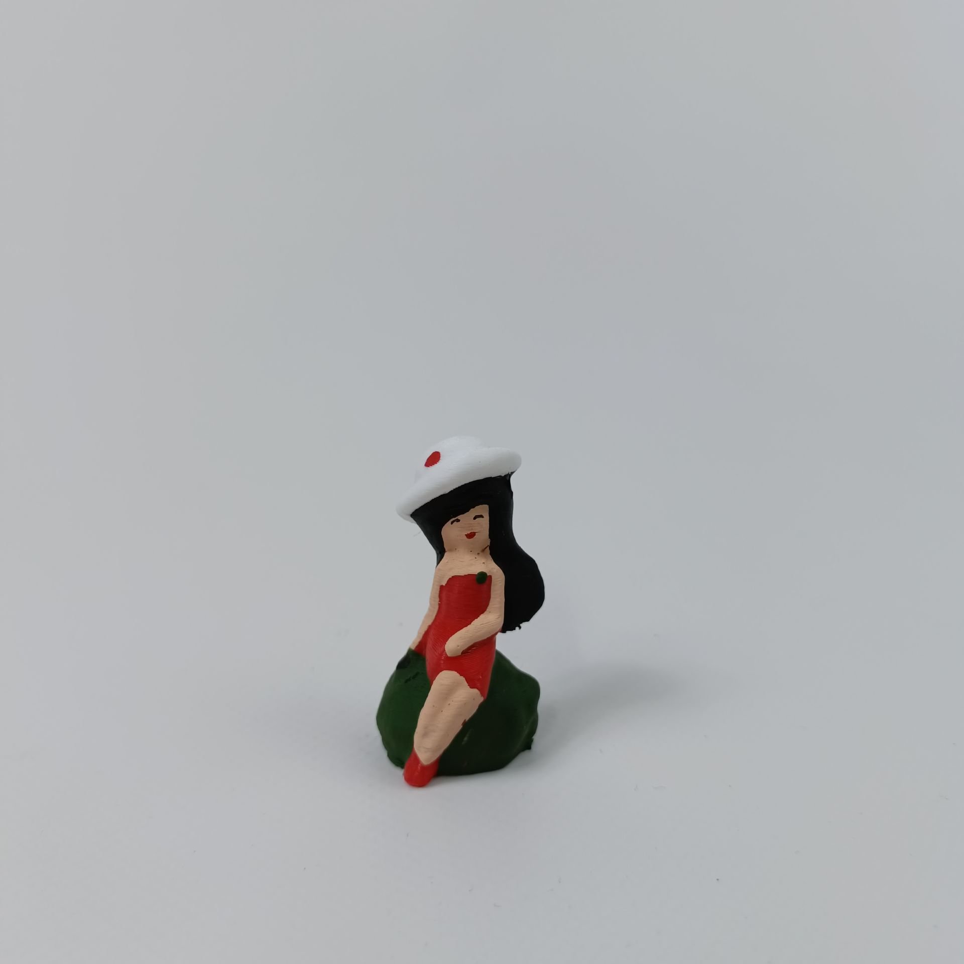 Karpuzlu Kız Figürü - Teraryum malzemesi